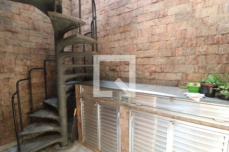 Casa à venda com 100m², 3 quartos e 1 vagaÁrea externa