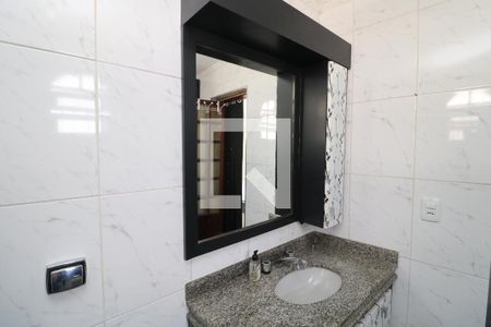 Casa à venda com 100m², 3 quartos e 1 vagaBanheiro da Suíte