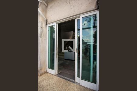 Casa à venda com 240m², 4 quartos e 8 vagasHall de Entrada