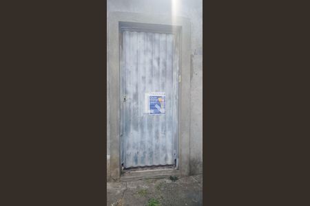 Casa à venda com 240m², 4 quartos e 8 vagasFachada