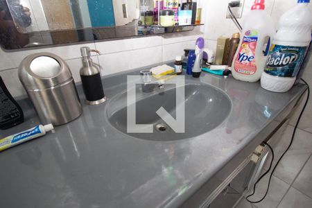 Casa à venda com 240m², 4 quartos e 8 vagasBanheiro da Suíte