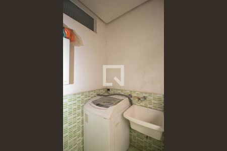 Casa à venda com 240m², 4 quartos e 8 vagasÁrea de Serviço