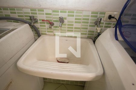 Casa à venda com 240m², 4 quartos e 8 vagasÁrea de Serviço