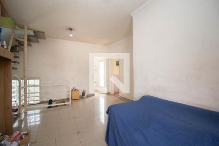 Sala de casa à venda com 4 quartos, 240m² em Vila Palmeiras, São Paulo