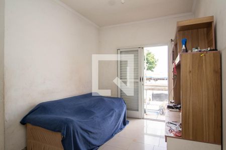 Sala de casa à venda com 4 quartos, 240m² em Vila Palmeiras, São Paulo