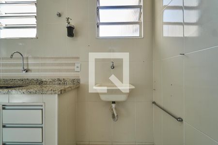 Apartamento à venda com 47m², 1 quarto e 1 vaga Apartamento à venda com 47m², 1 quarto e 1 vagaCozinha e Área de Serviço