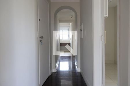 Corredor de apartamento para alugar com 2 quartos, 75m² em Campo Belo, São Paulo