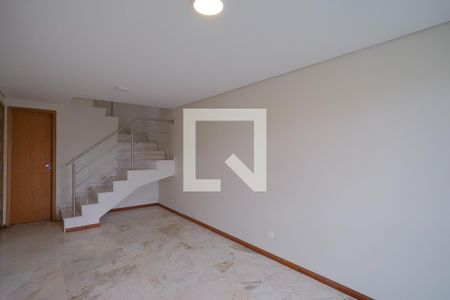 Sala de casa para alugar com 3 quartos, 147m² em Boa Vista, Curitiba