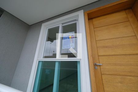 Casa para alugar com 141m², 3 quartos e 1 vaga Casa para alugar com 141m², 3 quartos e 1 vagaFachada