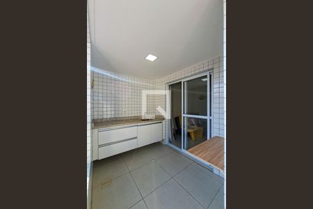 Sacada de apartamento para alugar com 1 quarto, 64m² em Cidade Ocian, Praia Grande