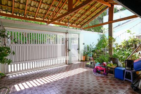 Casa à venda com 270m², 3 quartos e 8 vagasGaragem