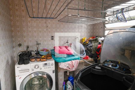 Casa à venda com 270m², 3 quartos e 8 vagasArea de Serviço