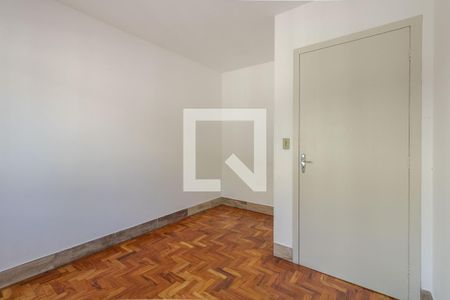 Quarto de apartamento à venda com 1 quarto, 51m² em Vila Ipiranga, Porto Alegre