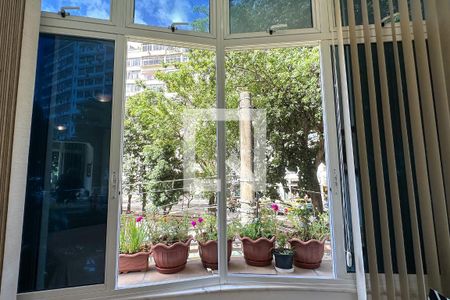 Apartamento à venda com 100m², 3 quartos e sem vagaSuíte