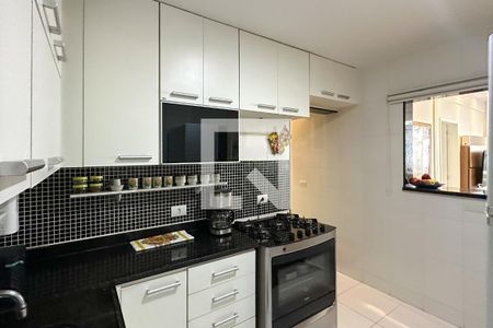 Apartamento à venda com 100m², 3 quartos e sem vagaCozinha