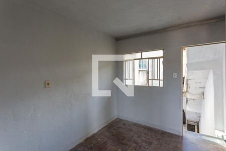Sala de casa para alugar com 1 quarto, 70m² em Cachoeirinha, Belo Horizonte