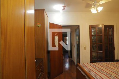 Casa à venda com 124m², 3 quartos e 2 vagasSuite