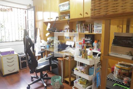 Casa à venda com 124m², 3 quartos e 2 vagasQuarto 1