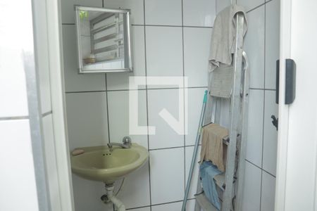 Casa à venda com 124m², 3 quartos e 2 vagasBanheiro de serviço