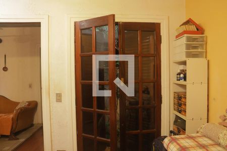 Casa à venda com 124m², 3 quartos e 2 vagasSuite