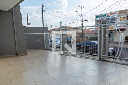 Casa para alugar com 480m², 3 quartos e 5 vagasFrente da Casa-Quintal/Garagem