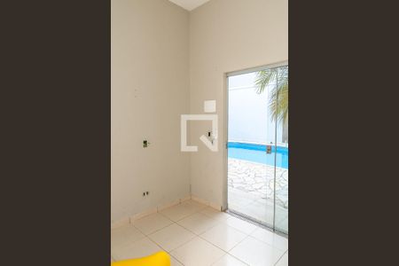 Casa para alugar com 480m², 3 quartos e 5 vagasÁrea Comum-Sala de Serviço