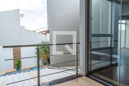 Casa para alugar com 480m², 3 quartos e 5 vagasPiso Superior-Sacada Suíte 1