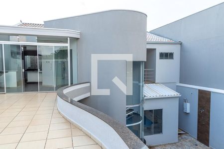 Casa para alugar com 480m², 3 quartos e 5 vagasPiso Superior-Varanda