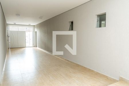 Casa para alugar com 480m², 3 quartos e 5 vagasÁrea Comum-Garagem