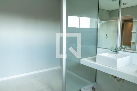 Casa para alugar com 480m², 3 quartos e 5 vagasPiso Superior-Banheiro Suíte 3