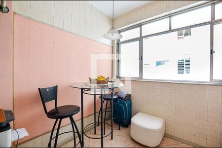 Apartamento à venda com 60m², 2 quartos e 1 vagaCozinha