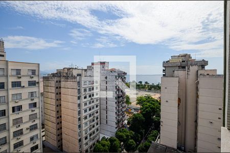 Vista  de apartamento à venda com 2 quartos, 60m² em Ingá, Niterói