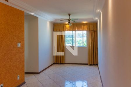 Sala de apartamento para alugar com 3 quartos, 70m² em Conjunto Residencial Souza Queiroz, Campinas