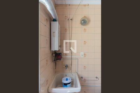 Apartamento para alugar com 70m², 3 quartos e 1 vagaÁrea de Serviço