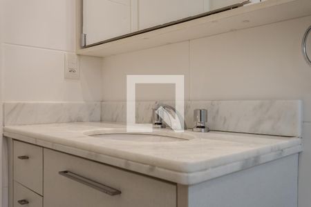 Apartamento para alugar com 87m², 2 quartos e 2 vagas Apartamento para alugar com 87m², 2 quartos e 2 vagasBanheiro da Suíte