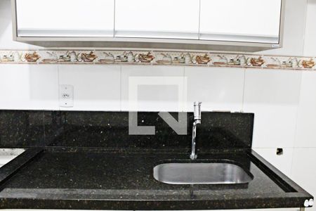 Casa para alugar com 150m², 2 quartos e 6 vagasCozinha