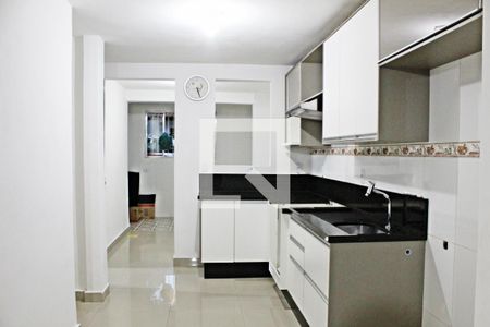 Casa para alugar com 150m², 2 quartos e 6 vagasCozinha