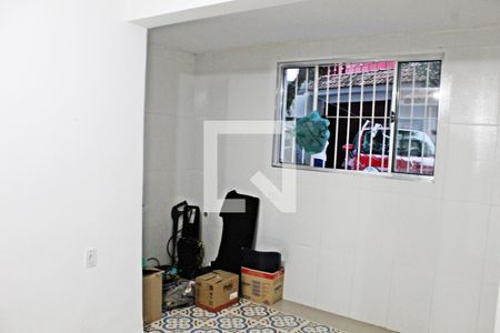 Casa para alugar com 150m², 2 quartos e 6 vagasÁrea de Serviço