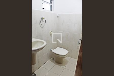 Casa para alugar com 150m², 2 quartos e 6 vagasLavabo