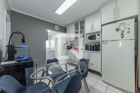 Apartamento à venda com 153m², 3 quartos e 2 vagasCozinha