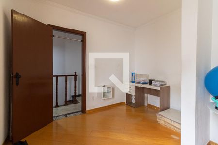 Casa à venda com 120m², 4 quartos e 2 vagasQuarto 3