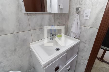 Casa à venda com 120m², 4 quartos e 2 vagasBanheiro Social