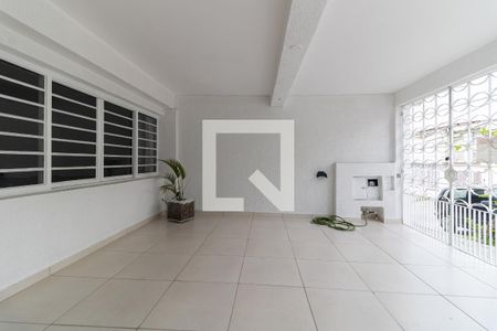 Casa à venda com 120m², 4 quartos e 2 vagasGaragem