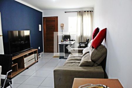 Sala de casa de condomínio à venda com 3 quartos, 120m² em Vila Carmosina, São Paulo