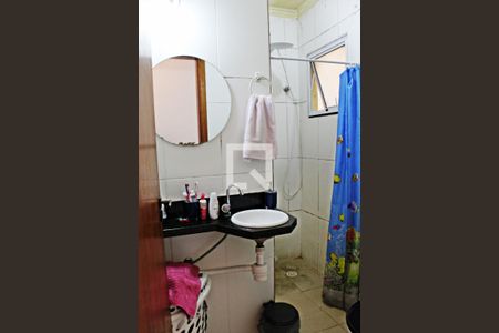 Casa de condomínio à venda com 120m², 3 quartos e 2 vagasBanheiro Corredor