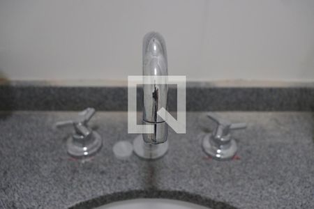 Apartamento para alugar com 57m², 2 quartos e 1 vaga Apartamento para alugar com 57m², 2 quartos e 1 vagaBanheiro Corredor