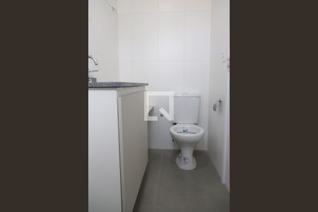 Apartamento para alugar com 57m², 2 quartos e 1 vaga Apartamento para alugar com 57m², 2 quartos e 1 vagaBanheiro da Suíte