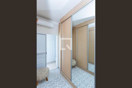 Casa para alugar com 170m², 4 quartos e 2 vagasCloset suite