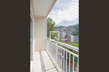 Casa para alugar com 274m², 4 quartos e 2 vagas Casa para alugar com 274m², 4 quartos e 2 vagasVaranda Suite 2