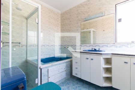 Casa para alugar com 193m², 3 quartos e 2 vagasBanheiro da Suíte 2 e 3